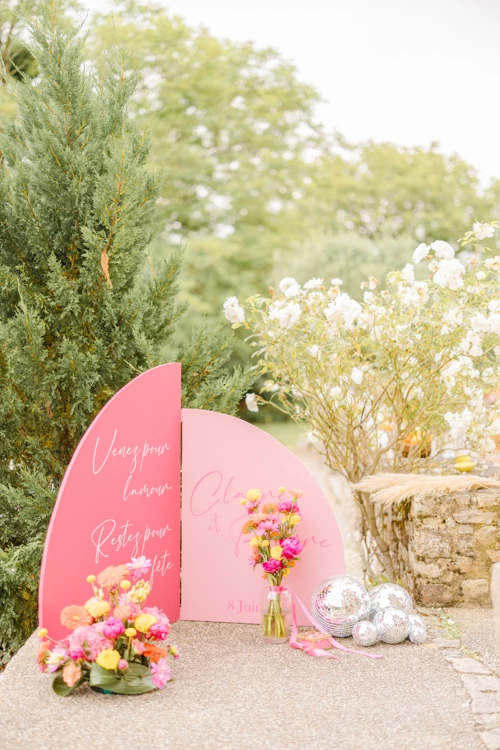 rose pétale composition florale jardin beige